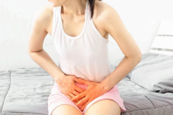 Quan hệ bị nóng rát là bị gì? Có nguy hiểm không?